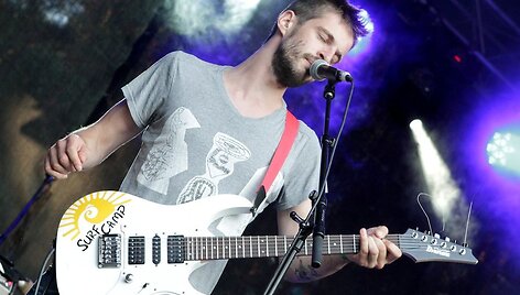 Grupės &bdquo;Freaks on floor&ldquo; pasirodymas