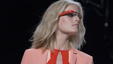 &bdquo;Glass by Google&ldquo; akinių pristatymas