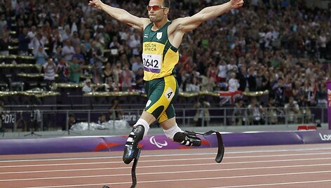 Pietų Afrikos bėgikas Oscaras Pistoriusas (25 m.)