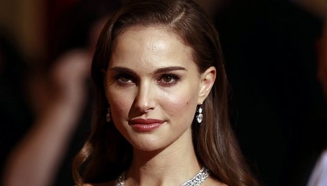 1 vieta – Natalie Portman – 42,7 JAV dolerių