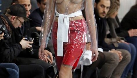 &bdquo;Simon Porte Jacquemus&ldquo; kolekcija