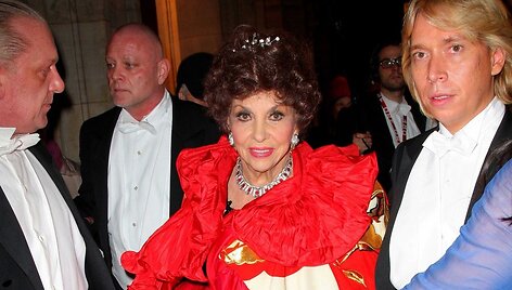 Gina Lollobrigida Vienos operos baliuje (2012 m.)