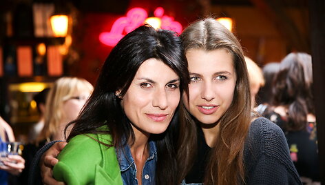 Renata Mikailionytė su dukra Marija