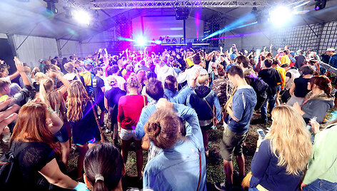Festivalio &bdquo;Satta Outside 2013&ldquo; penktadienio vakaras