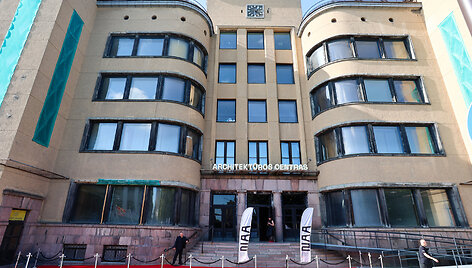 Nacionalinių architektūros apdovanojimų ceremonija Kauno centriniame pa&scaron;te