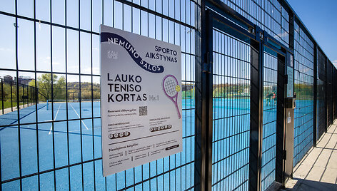Teniso kortas Nemuno saloje Kaune