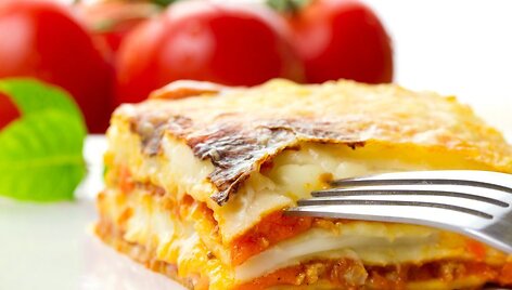 Makaronų apkepas su trijų rū&scaron;ių sūriu