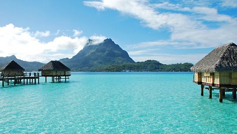 Viena labiausiai turistų lankomų Polinezijos salų - Bora Bora.