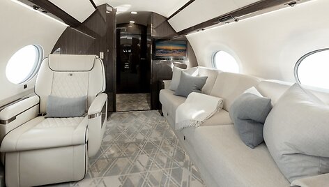 Jurijaus &Scaron;eflerio lėktuvas &bdquo;Gulfstream G650&ldquo;