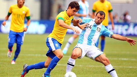 Oscaras ir Javieras Mascherano