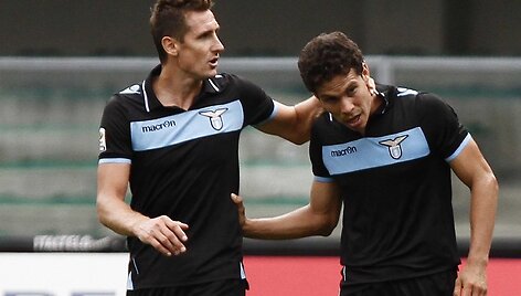 Miroslavas Klose i Hernanesas 