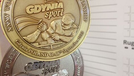 Rankų lenkimo čempionato medaliai