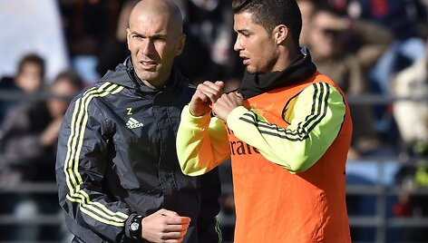 Zinedine'as Zidane'as ir Cristiano Ronaldo