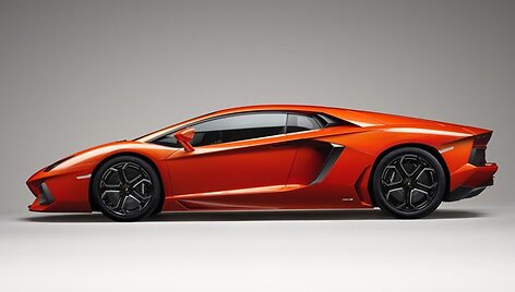 Lamborghini Aventador