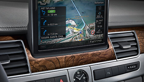Audi gamyklinė navigacijos sistema