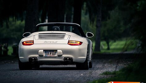 Perdarytas &bdquo;Porsche 911&ldquo; kabrioletas