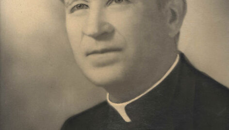 Kunigas Viktoras Rim&scaron;elis