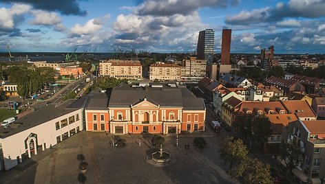 Klaipėdos teatro aikštė