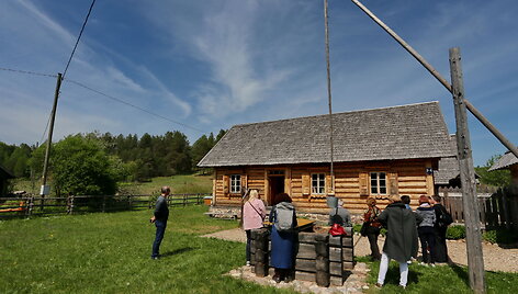 &bdquo;Daugavas loki&ldquo; &ndash; &bdquo;Dauguvos vingiai&ldquo;
