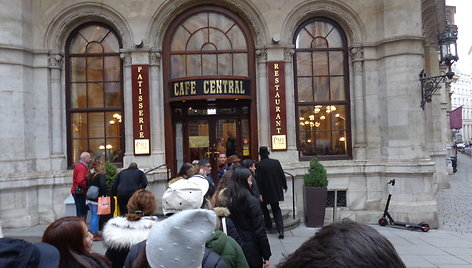 „Café Central“