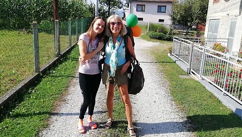 Mūsų buto &scaron;eimininkė. &Scaron;alia Tuzlos oro uosto