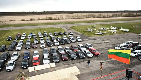 Mi&scaron;ios Bistrampolio dvaro aerodrome