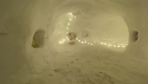 Pastatytas iglu