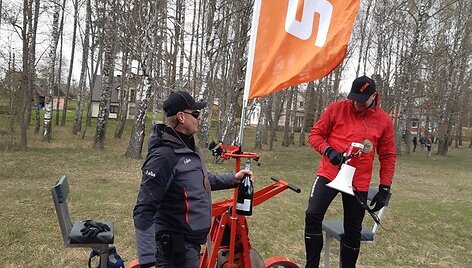 A.Sutkaus ir V.Miliaus rekordo siekimas
