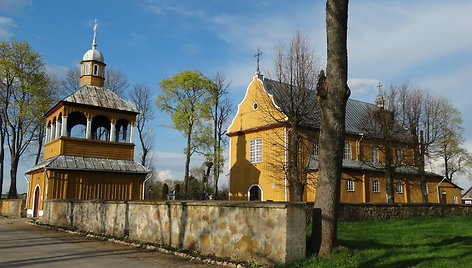 Tabariškių Šv. arkangelo Mykolo bažnyčia