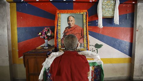 Tibete Dalai Lamos atvaizdai draudžiami