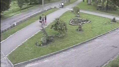 &Scaron;iaulių bažnyčios langų daužytojai