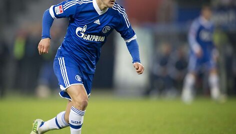 Lewisas Holtby