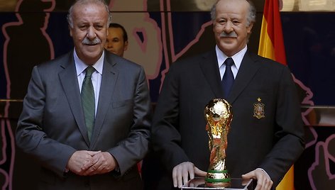 Vicente Del Bosque ir jo vaškinė kopija