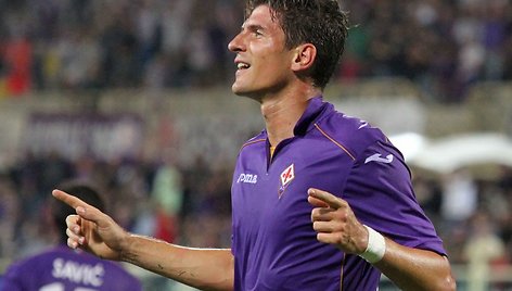 Mario Gomezas „Fiorentina“ ekipai pelnė du įvarčius