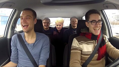 Dalia Grybauskaitė automobilyje su Tadu Vidmantu