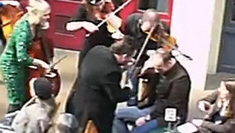 Įkrauk.lt nuotrauka