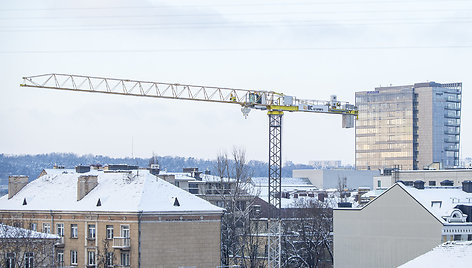 Šaltis neišgąsdino: kai kurie šeštadienio popietę leido ant kalniukų