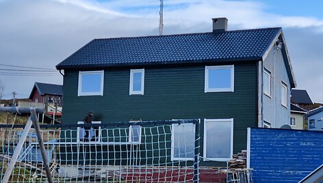 Loreta kartu su vyru atnaujino namus &ndash; atnaujintas fasadas