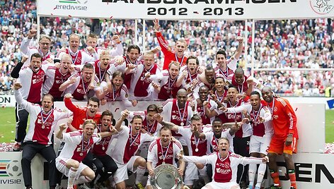 Amsterdamo &bdquo;Ajax&ldquo; klubas per visą komandos istoriją Nyderlandų čempionais tapo 32 kartą
