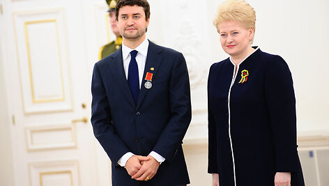 Apdovanojimų akimirka