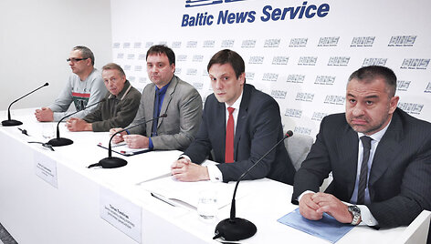 Spaudos konferencija apie transporto darbuotojų i&scaron;naudojimo istorijas