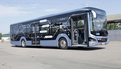 Vilniuje pristatytas testuojamas &bdquo;MAN Lion&lsquo;s City&ldquo; hibridinis autobusas
