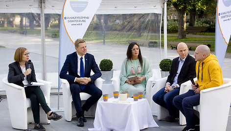 Spaudos konferencija Lukiškių aikštėje