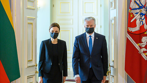 Viktorija Čmilytė-Nielsen, Gitanas Nausėda