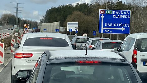 Kelyje Vilnius-Kaunas - patikros punktas