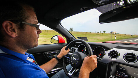Ekonomi&scaron;kas &bdquo;Ford Mustang&ldquo; važiavimas &bdquo;ENEOS 1006km lenktynių&ldquo; trasoje