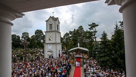 Žolinės atlaidai Pivašinių bažnyčioje