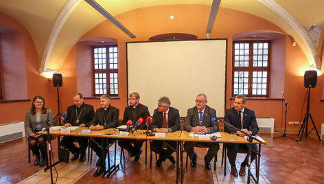 Spaudos konferencija apie popiežiaus vizitą Lieuvoje