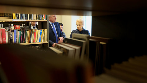 Prezidentė lankosi Vilniaus apskrities Adomo Mickevičiaus viešojoje bibliotekoje