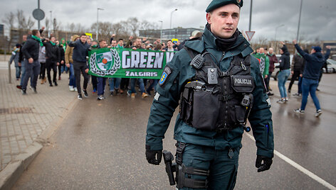 Policijos pajėgos saugojo krep&scaron;inio ramybę